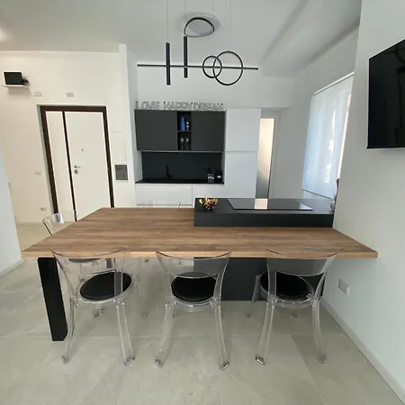 Belsito Apartment *